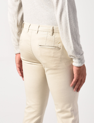 Imagen de Pantalón chino de sarga de algodón