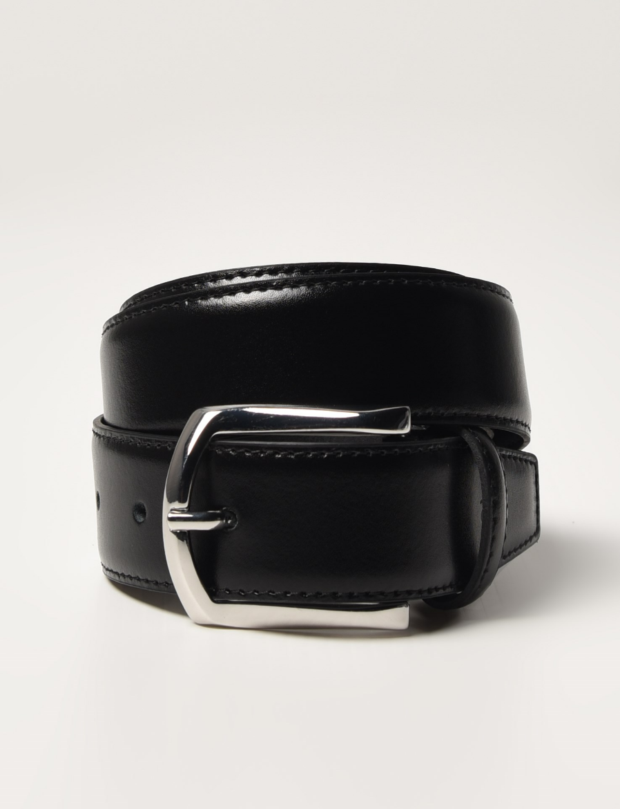 Picture of Black leather belt