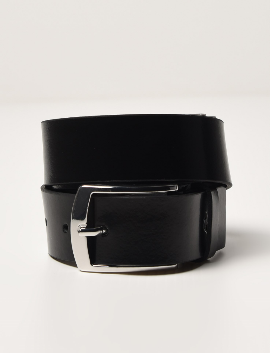 Picture of Black shiny leather belt