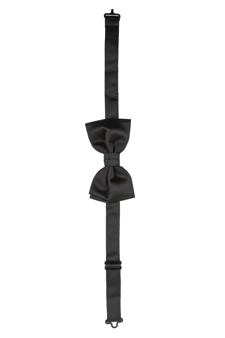 Picture of UNITED BLACK BOW TIE