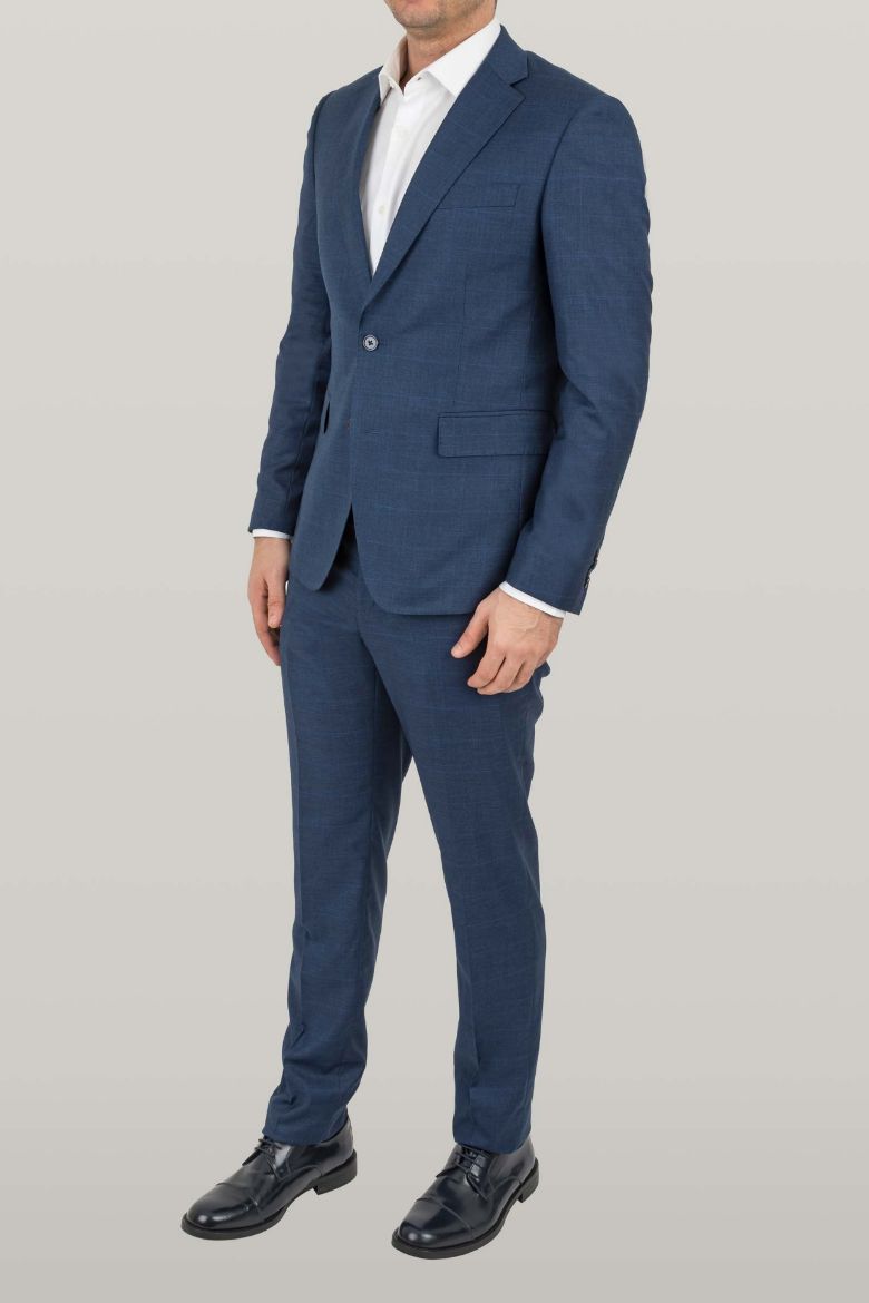 Picture of SINGLE-BREASTED PLAIN FABRIC SUIT