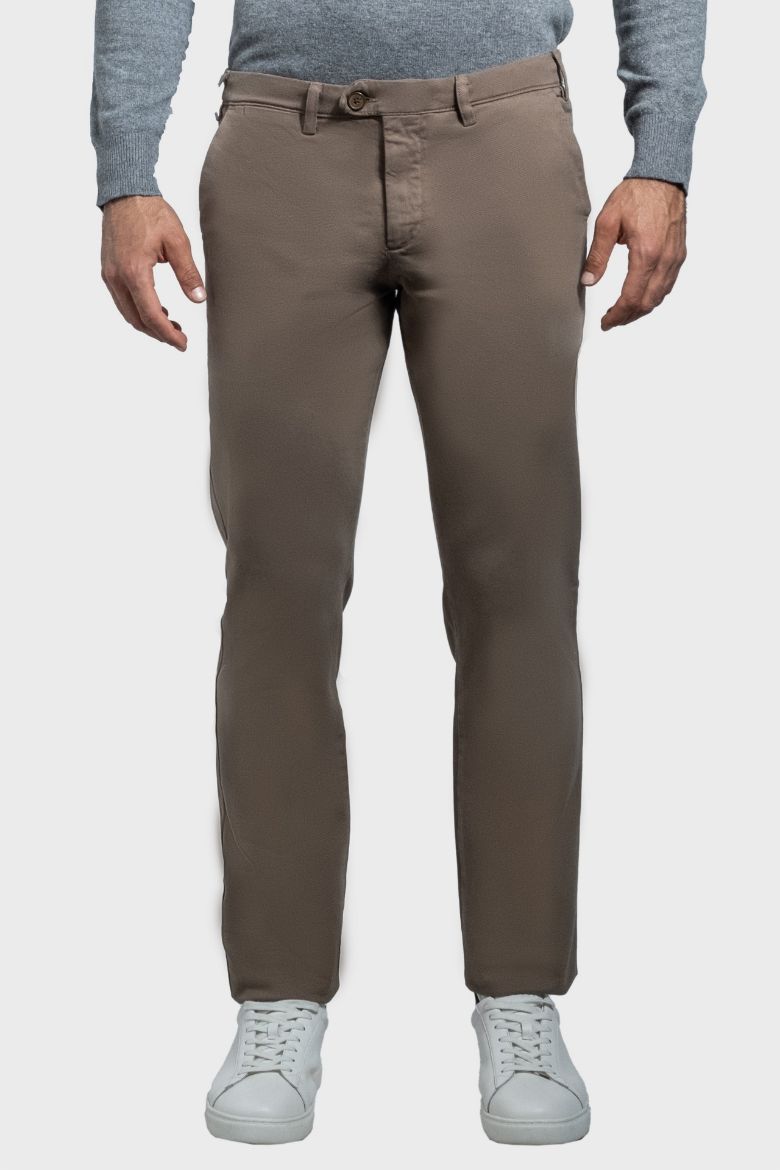 Imagen de pantalón chino de tejido canvas teñido