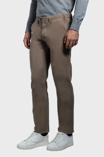 Imagen de pantalón chino de tejido canvas teñido